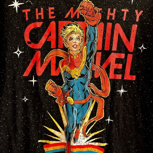 MARVEL~CAPTAIN MARVEL~Black T-Shirt with WHITE FLECKS~NWOT~LG - Picture 2 of 7